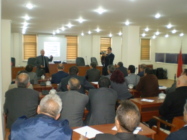 Erzurum Aziziye Belediyesi Başkanlığı Kurumsal Açılım; Hizmet Kalitesinin Arttırılması Eğitimi